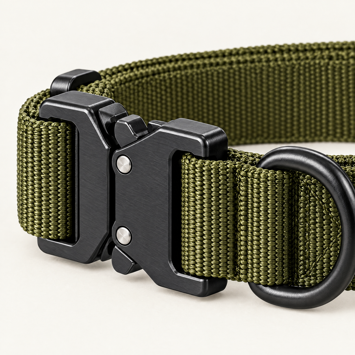 02 Buckle Detail